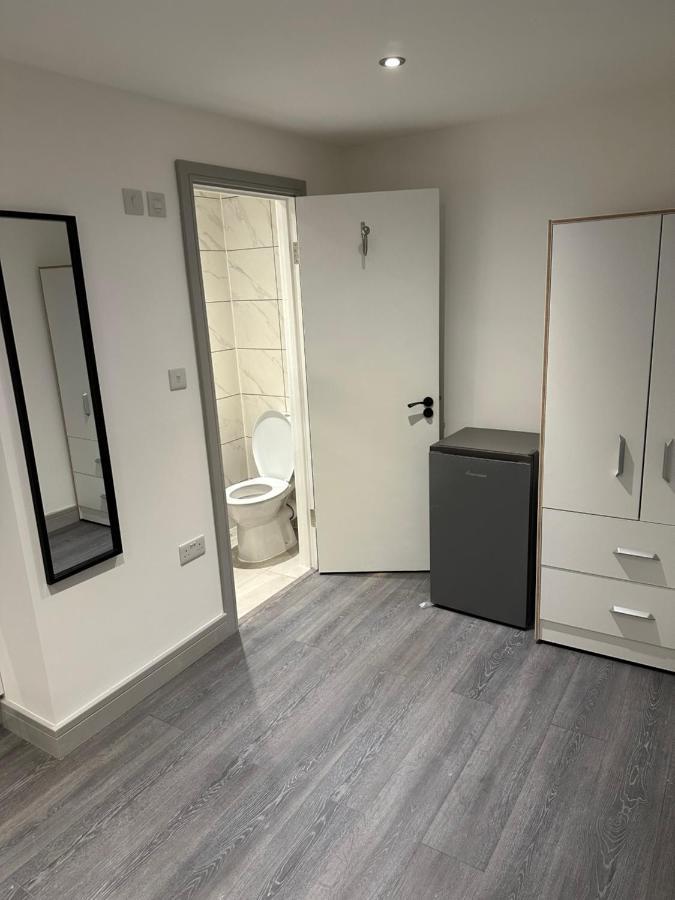 Comfy Guest House Лондон Екстер'єр фото