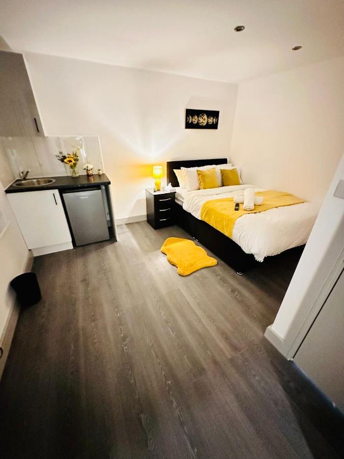 Comfy Guest House Лондон Екстер'єр фото