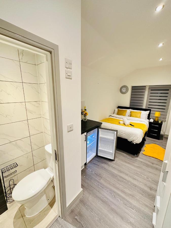 Comfy Guest House Лондон Екстер'єр фото