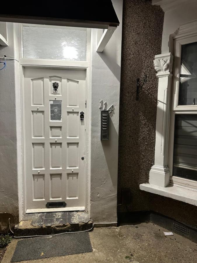 Comfy Guest House Лондон Екстер'єр фото