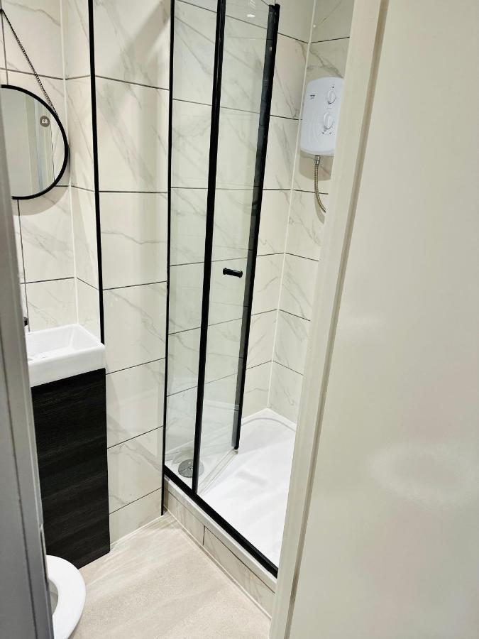 Comfy Guest House Лондон Екстер'єр фото