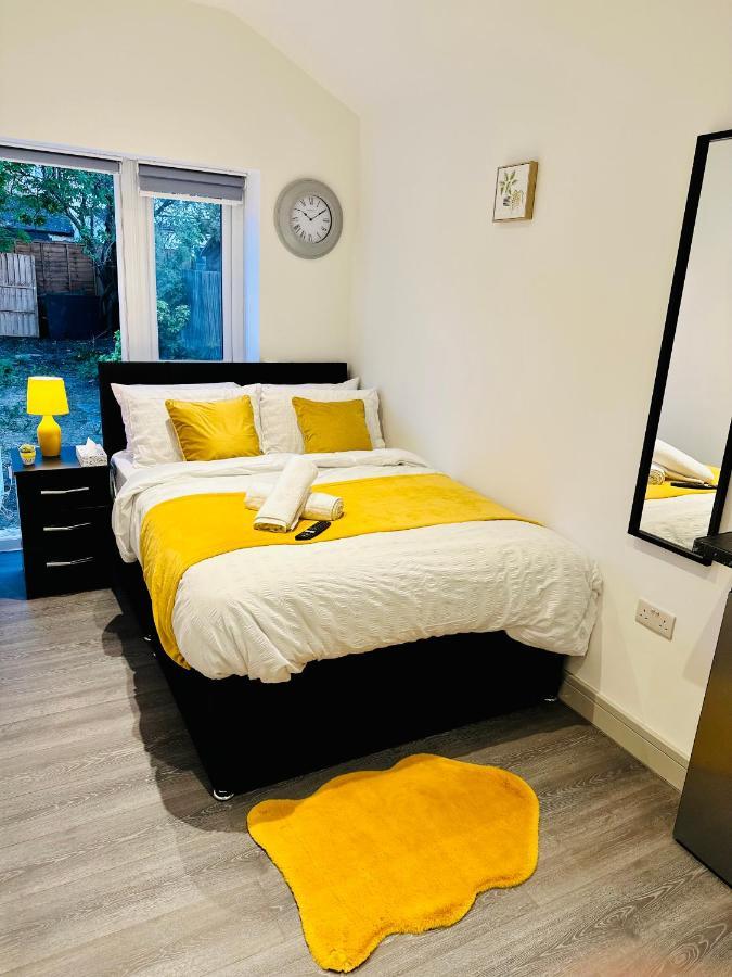 Comfy Guest House Лондон Екстер'єр фото